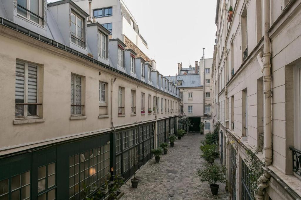 Modernized Studio - Meters From The Invalides Gardens Leilighet Paris Eksteriør bilde